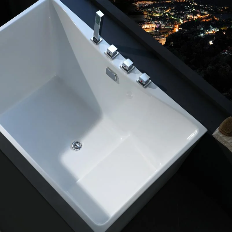 Minimalist Cube Compact Acrylic Bathtub MC-6023